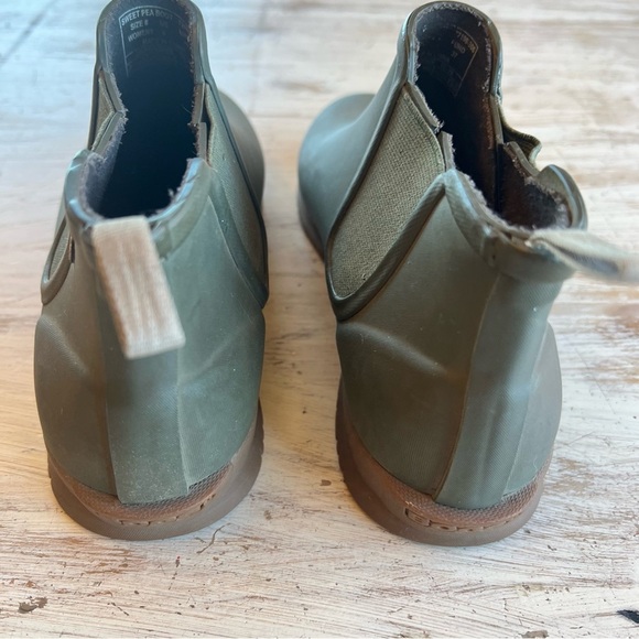 Bogs Sweetpea Rain Boots Chelsea Slip On Round Toe Waterproof Sage Green Size 6 - Picture 4 of 6